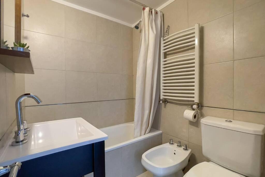 A15 Escapada Ideal Centrico Balcon Con Vista Y Cochera Apartment San Carlos de Bariloche