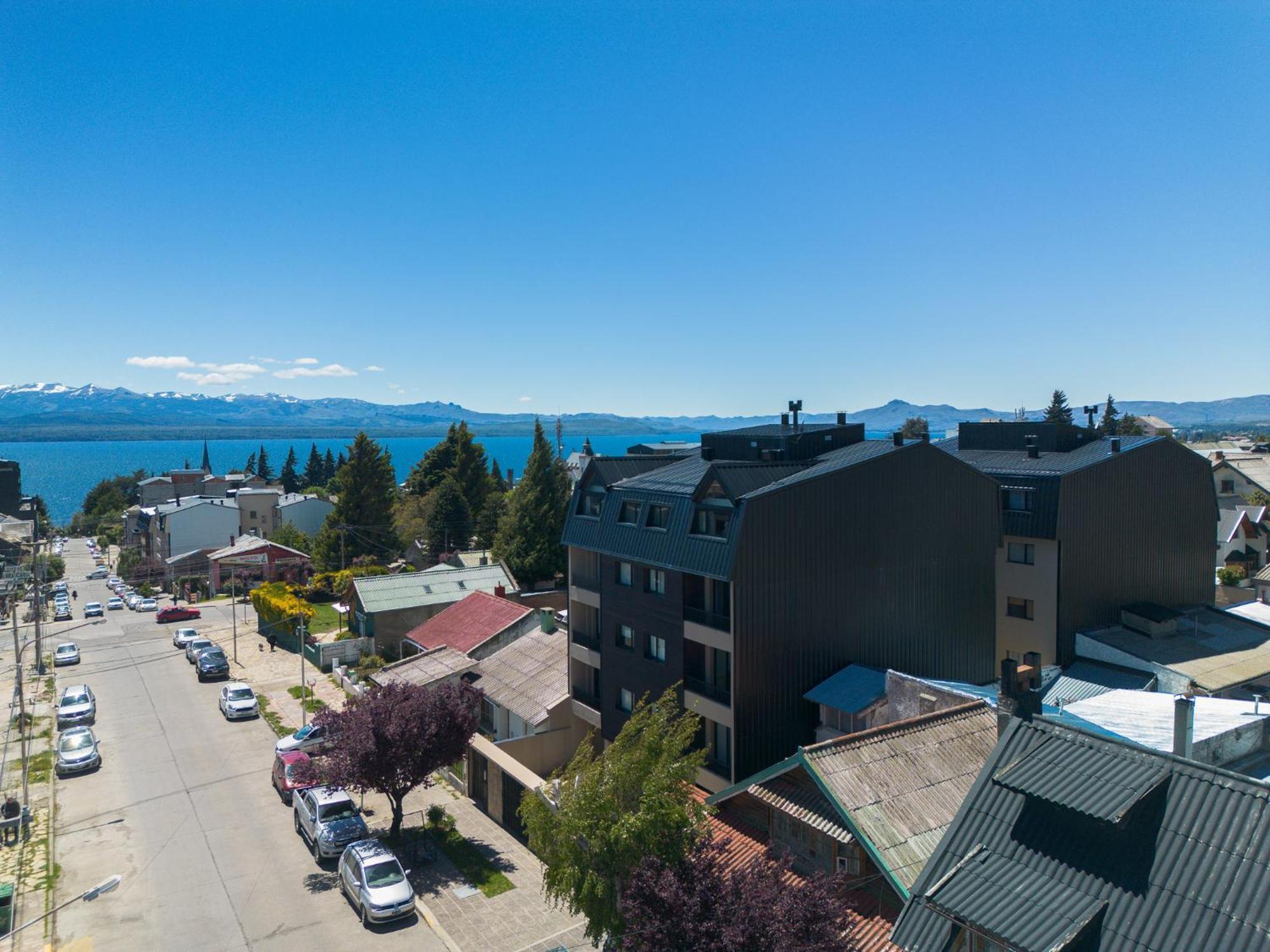 A15 Escapada Ideal Centrico Balcon Con Vista Y Cochera * San Carlos de Bariloche