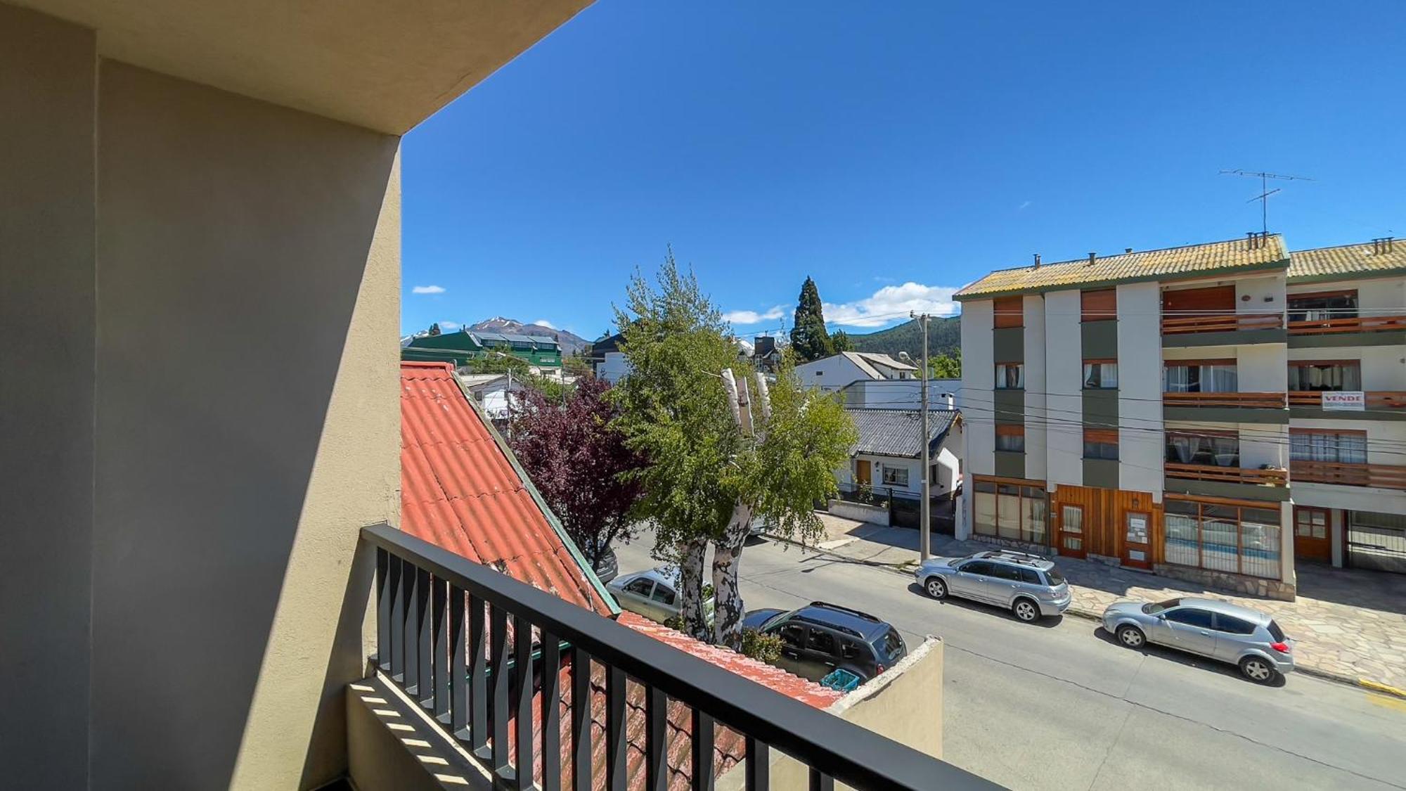 Apartamento A15 Escapada Ideal Centrico Balcon Con Vista Y Cochera San Carlos de Bariloche